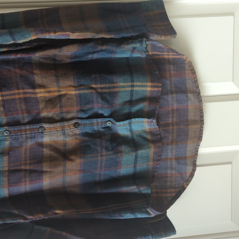 Toad & Co. Re-Form Eco-friendly Plaid Shirt - Picture 4 of 5